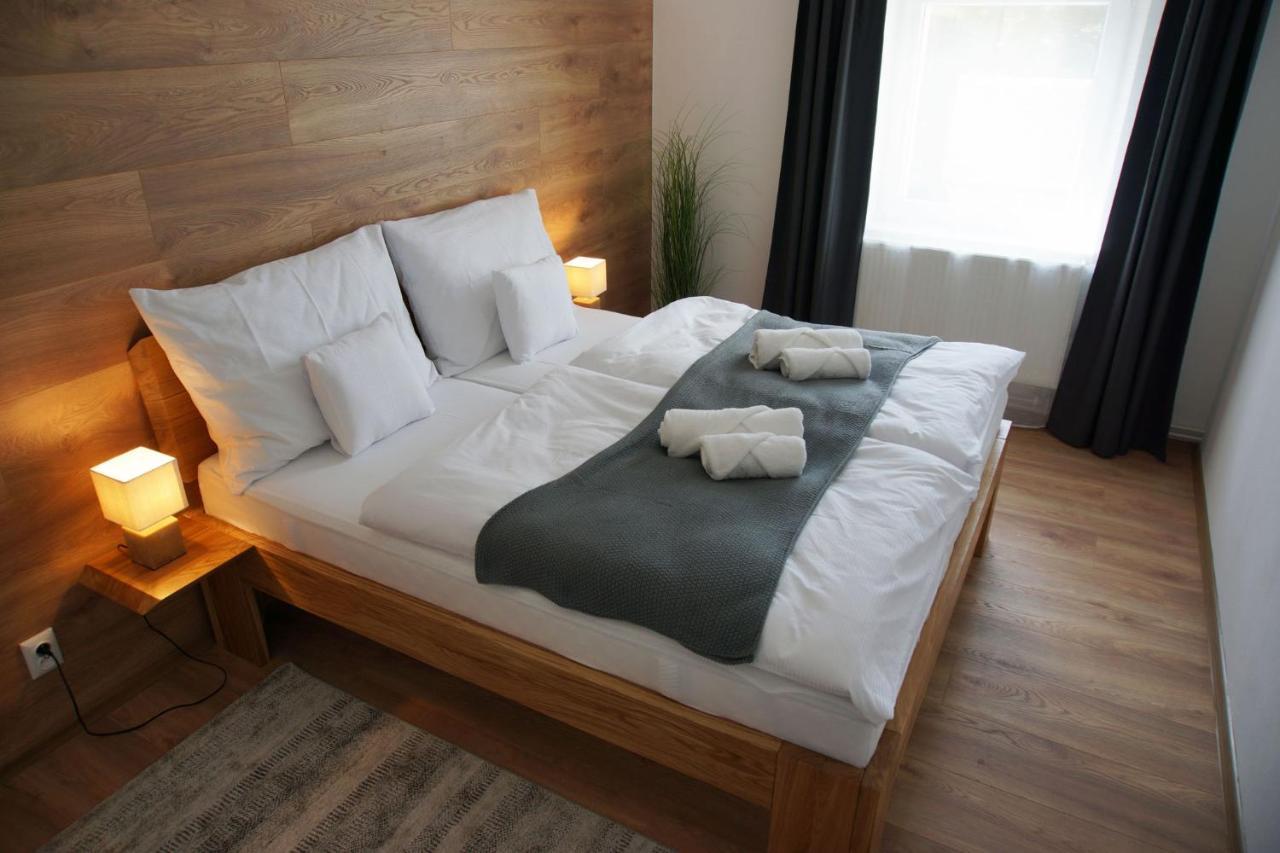 Apartmany Krasna Lipa Exterior photo